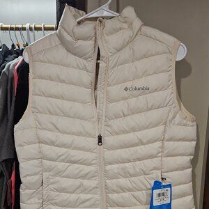 Columbia vest